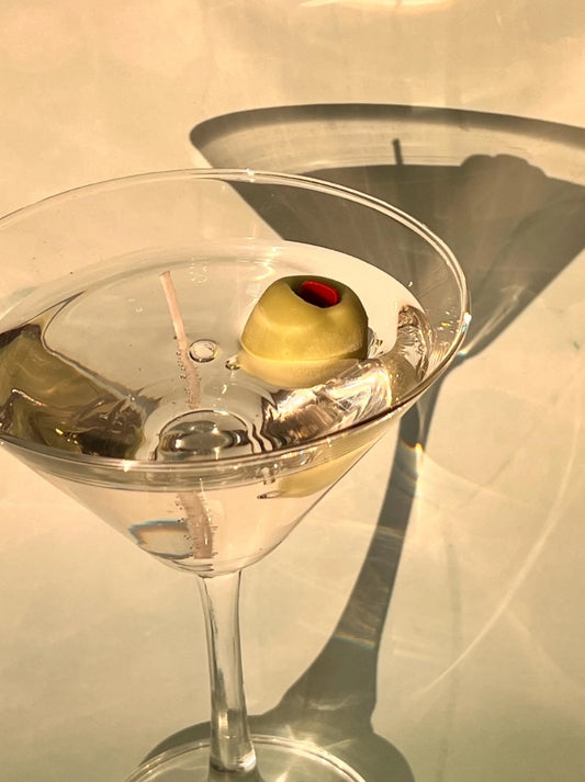 Indulge in the ambiance of our classy Martini Candle, crafted from premium all-natural gel wax with a delightful soy wax olive 🫒. Housed in a reusable glass martini glass, this candle is meticulously handcrafted in Toronto, Canada 🇨🇦 using locally sourced materials for a safe and delightful burn.
Elevate your space with this unique blend of style and fragrance, extra dirty just the way you like it! 🕯️✨