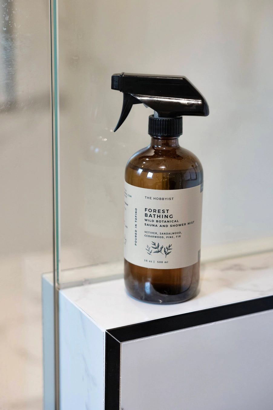Forest Bathing Coastal Essential Oil Blend 🌲🍃
Reconnect with nature’s pace using Forest Bathing, a grounding blend of pure essential oils designed to calm the mind and body. Perfect for creating peaceful rituals that bring the wilderness home. 🌿✨
Eco-Friendly: Vegan, plastic-free, and ethically sourced ♻️
How to Use:
- In Sauna: Shake & spritz on sauna rocks for a forest-inspired aromatherapy experience 🌲
- In Shower: Spray 3-4 times under hot water for a nature-filled escape 🚿